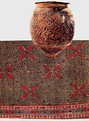 Four Petalled Motif on a Pot from Indus Valley from the National Museum of India. Below is a Sixteenth-Century Textile with Same Motif